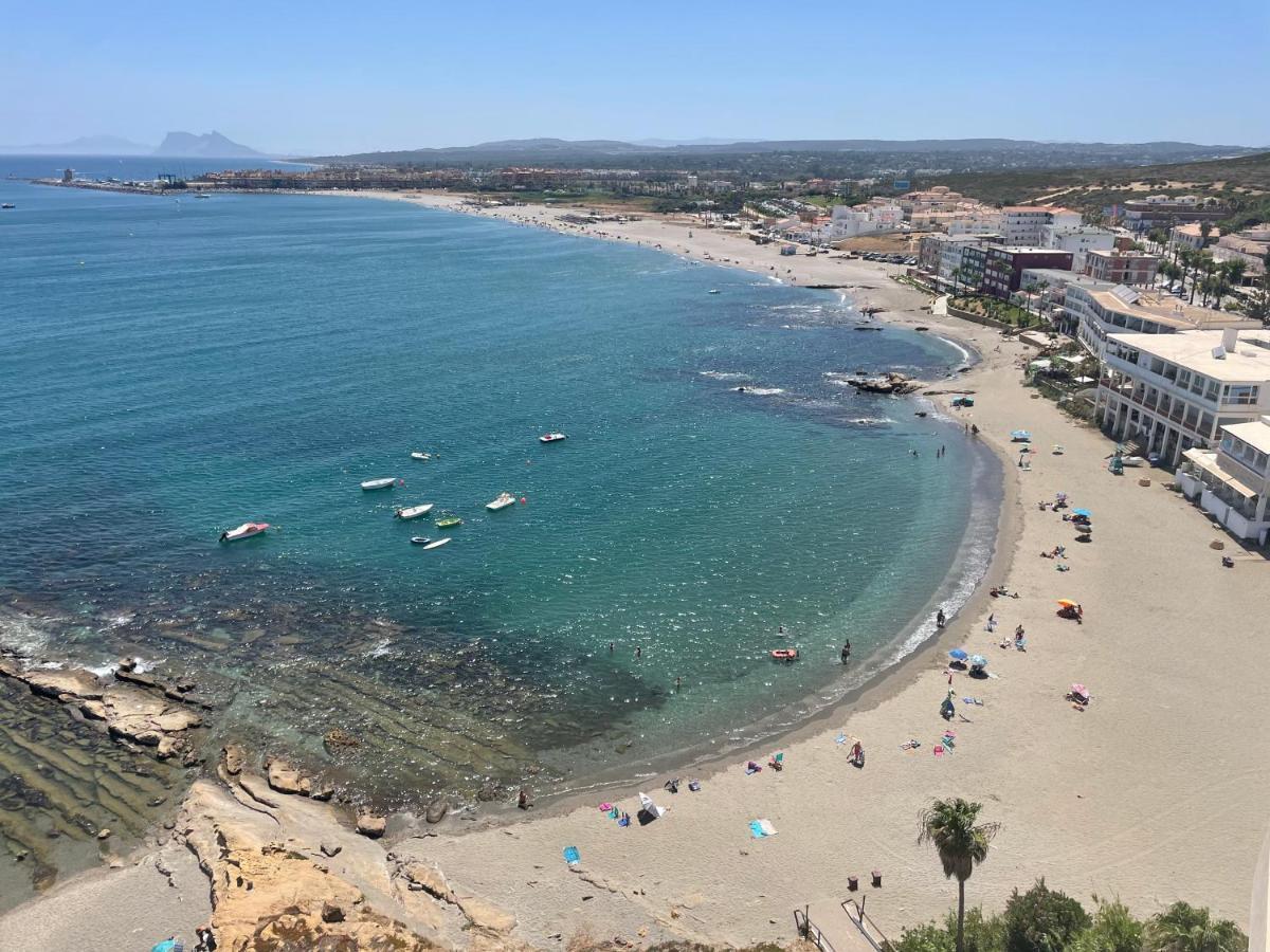 Maravilloso Apartamento En Primera Linea De Playa. Torreguadiaro Dış mekan fotoğraf